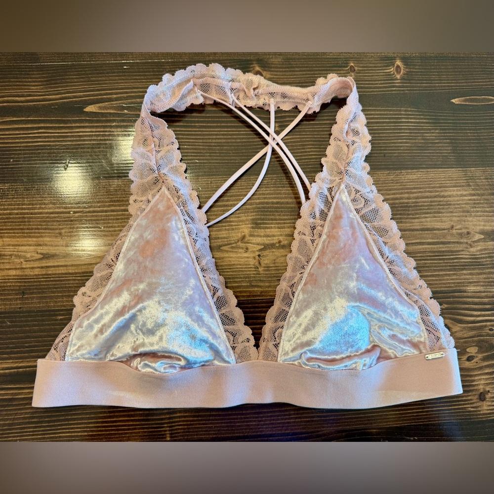 Pink by Victoria's Secret Velvet Lace Bralette in Blush Size L EUC